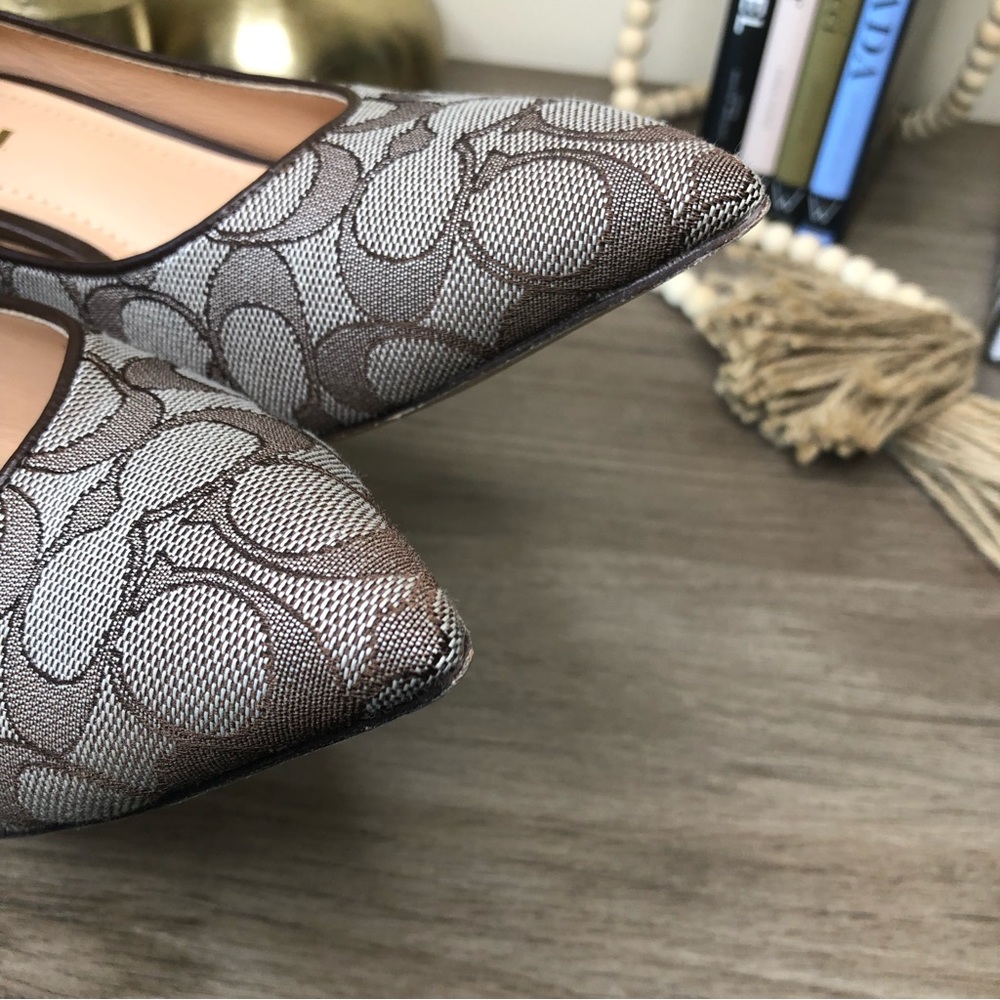 Coach Skyler Pump In Signature Jacquard Brown Pointed Toe Heels 8 - Picture 9 of 12